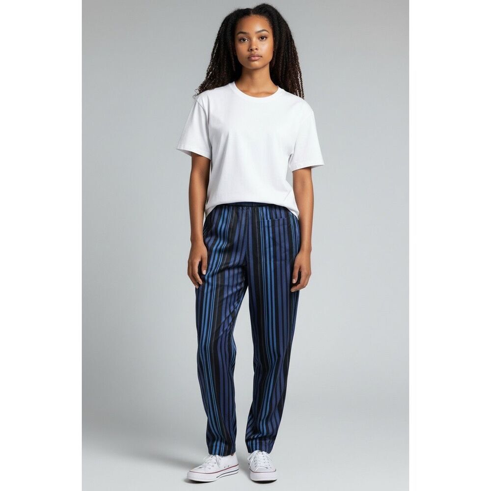 Raquel Allegra Cropped pant in Blue Stripes NWT Size 0